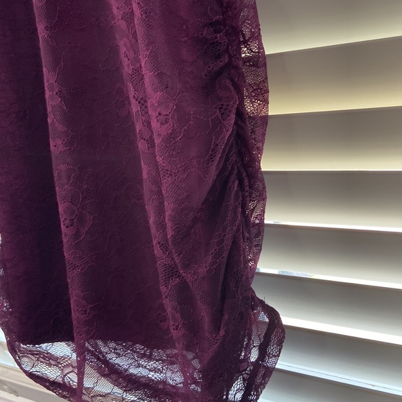 Jessica Simpson Maternity - Picture 3 of 3